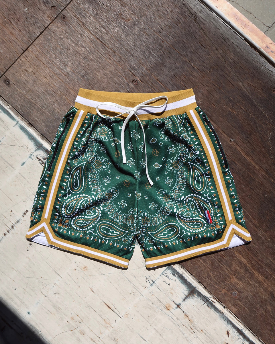 Collect & Select Baseline online Shorts Green Size: Small